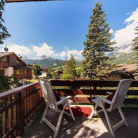 Cortina-House Apartment กอร์ตินาดัมเปซโซ ภายนอก รูปภาพ