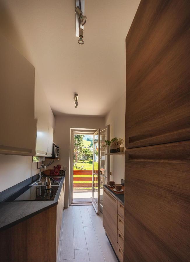 Cortina-House Apartment กอร์ตินาดัมเปซโซ ภายนอก รูปภาพ
